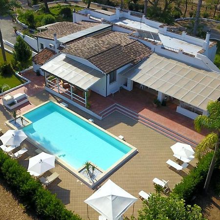Villa Vetti Ugento Exterior foto